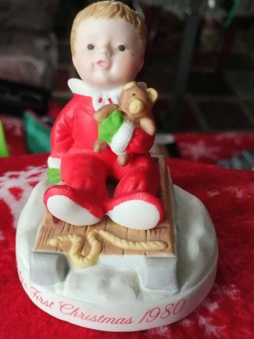 stara figurka porcelanowa