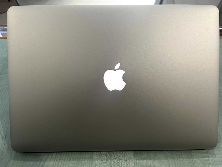 Macbook Pro A1398 Retina Терміново