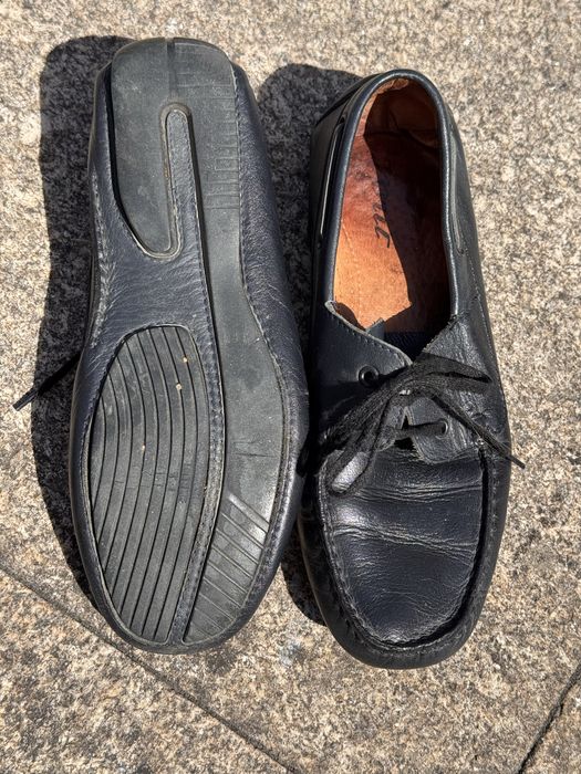 Sapatos em pele homem