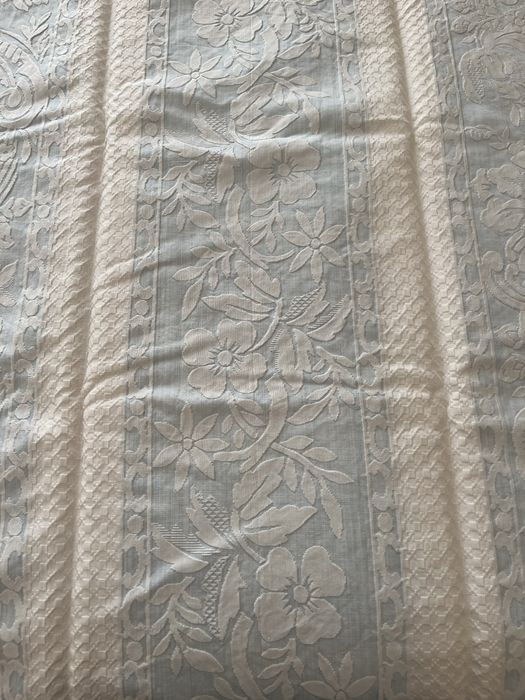 Colcha de algodao e seda antiga