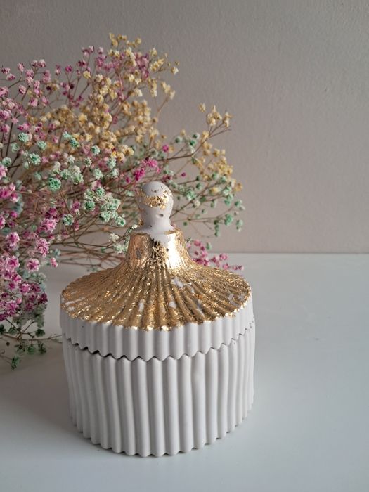 Szkatułka gipsowa nowa