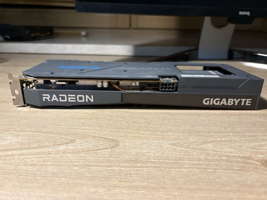 Gigabyte Radeon RX 6600 EAGLE 8GB GDDR6