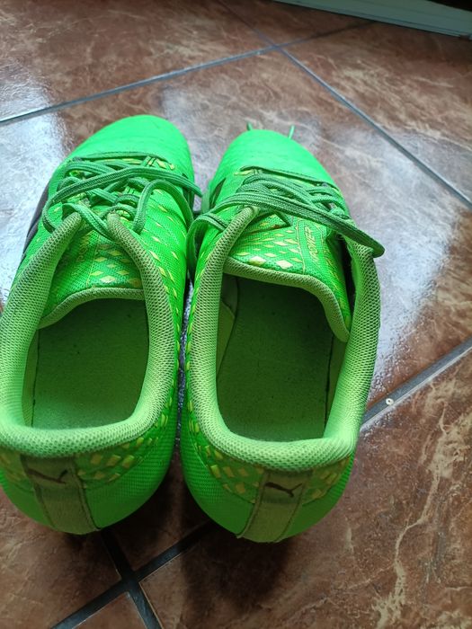 Buty piłkarskie korki Puma PWR rozmiar 42