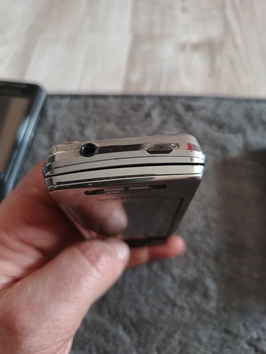 Sony Ericsson Xperia X1 -rzadki kolekcjonerski !