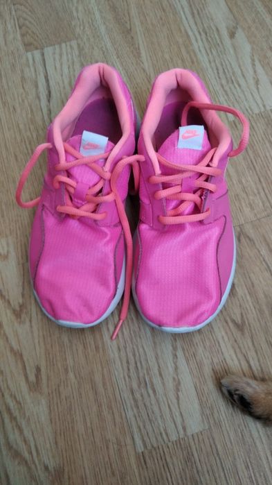 Кроссовки Nike 36 р. 23 см по стельке