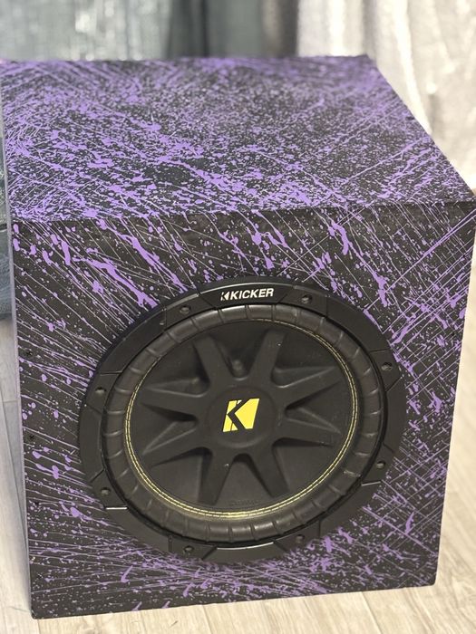 Сабвуфер Kicker 10 comp