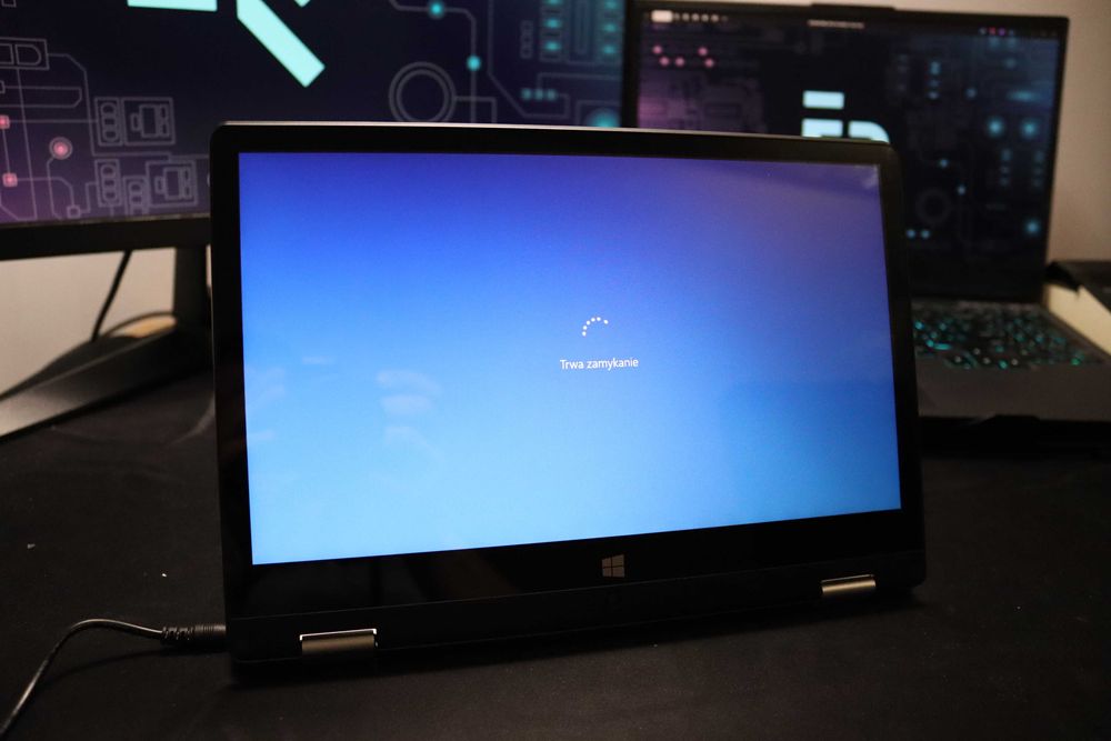 Laptop Kiano Elegance 11.6 11,6 " Intel Atom 2 GB / 32 GB (6625)
