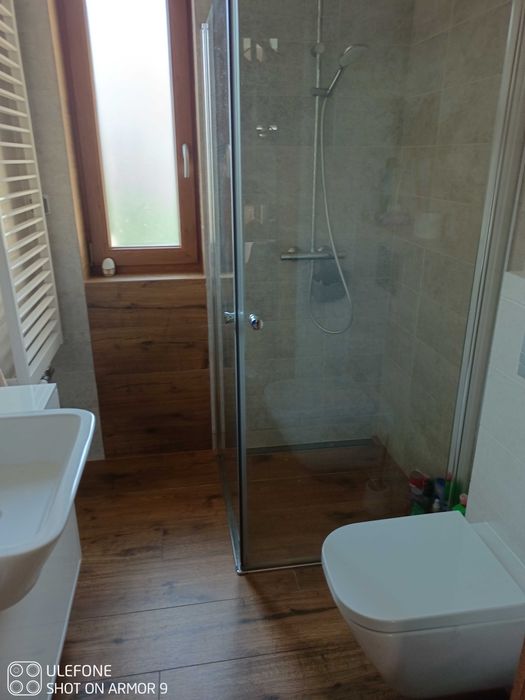 Łazienki Płytki Hydraulika Złota Rączka 8000