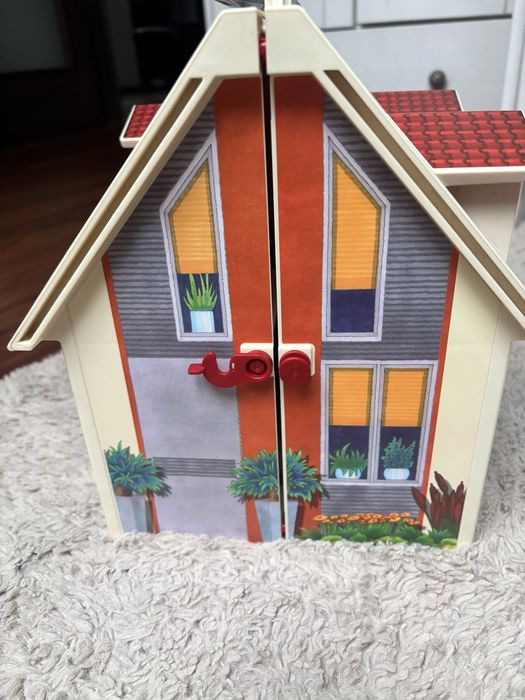 Playmobil domek przenośny Dollhouse