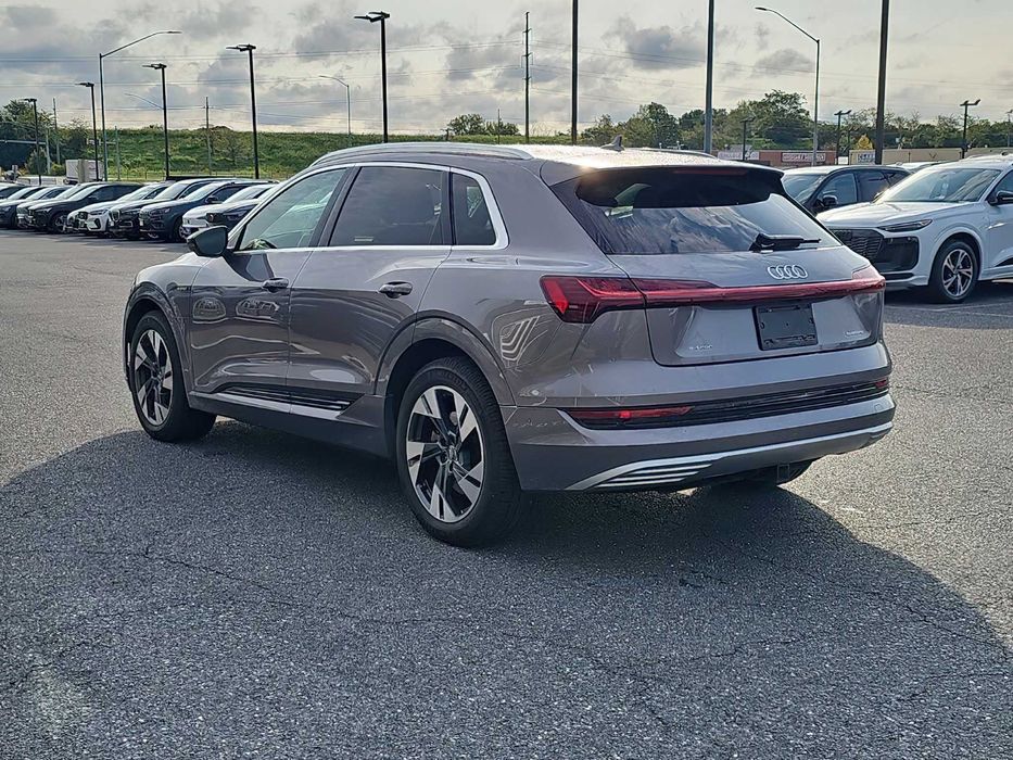 Audi e-tron quattro Prestige      2021