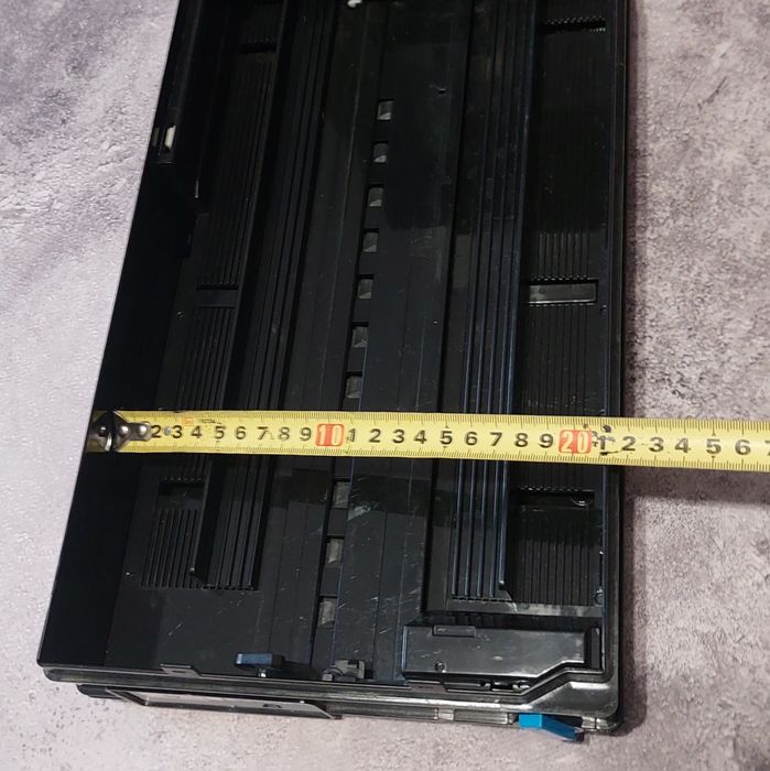 Ящик для акумулятора пластик коробка