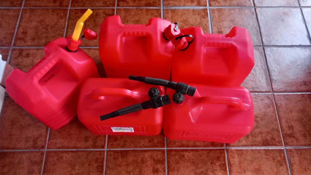 Jerricãs/Depósito 20L para Gasóleo e Gasolina
