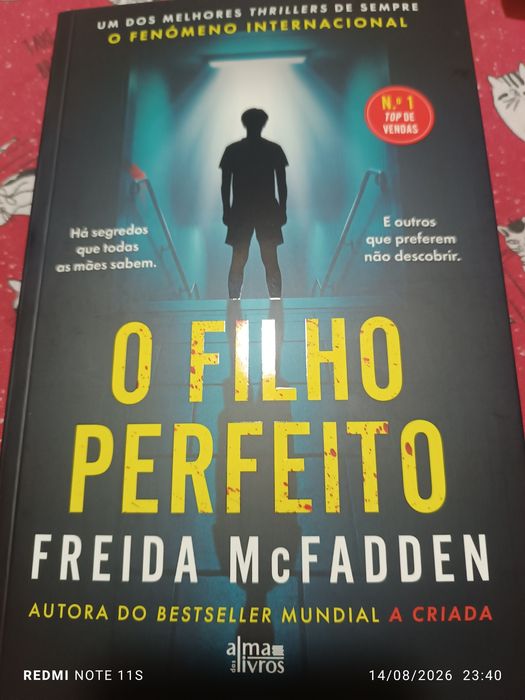 Livro novo o filho perfeito da Freida McFadden