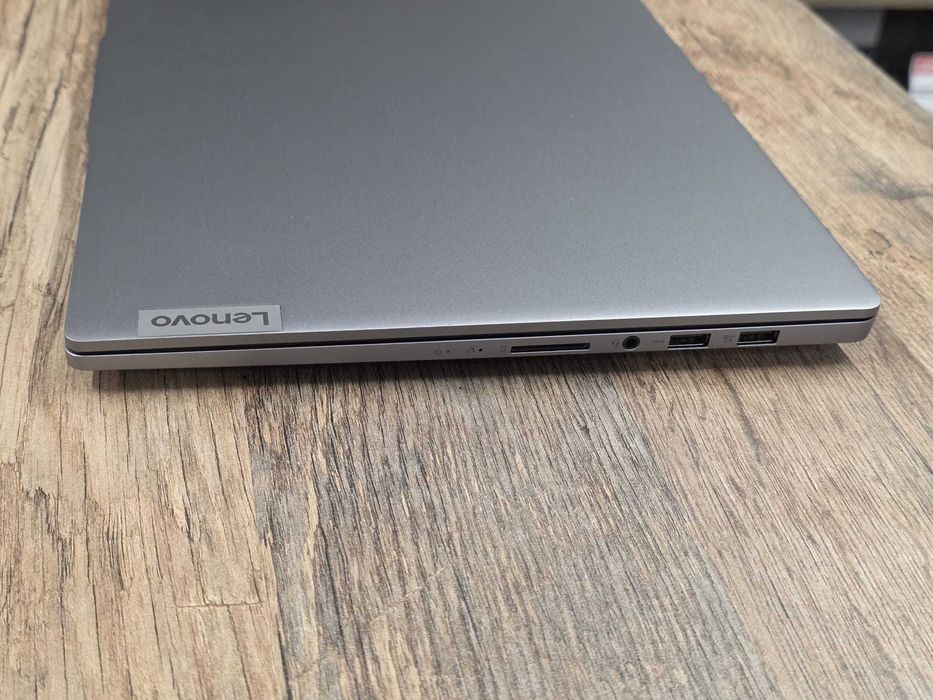 Laptop Lenovo Yoga Pro 5 16APH8 Ryzen 7 7840HS/32GB/1,5TB/2K-120Hz/WIN11 stan bdb gwarancja
