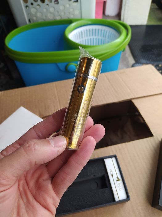 Isqueiro eletrônico para cigarros e cachimbo