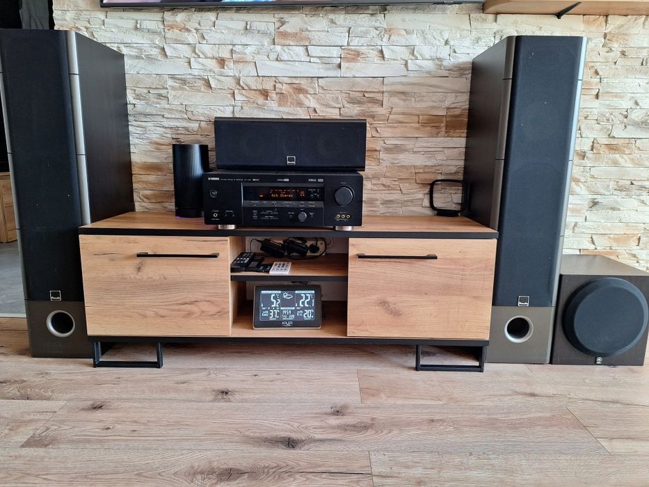 Kino domowe - zestaw z amplitunerem + subwoofer