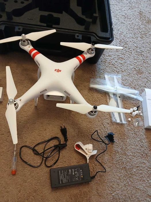 Квадрокоптер DJI Phantom 2 Vision +