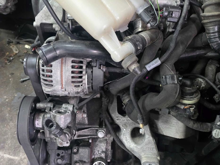 Silnik Audi A4 B8 A5 8T 2.0 TDI CAH CAHA 170 km kompletny