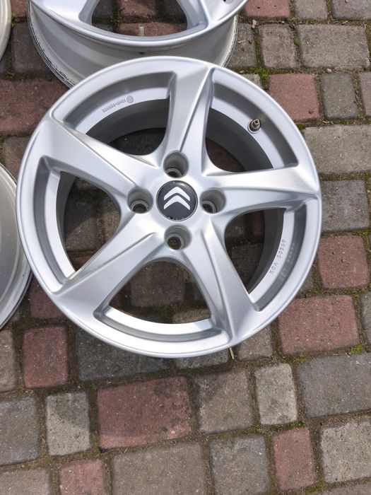 Felgi aluminiowe 16 Citroen C3 C4 C5 Picasso Berlingo 4x108