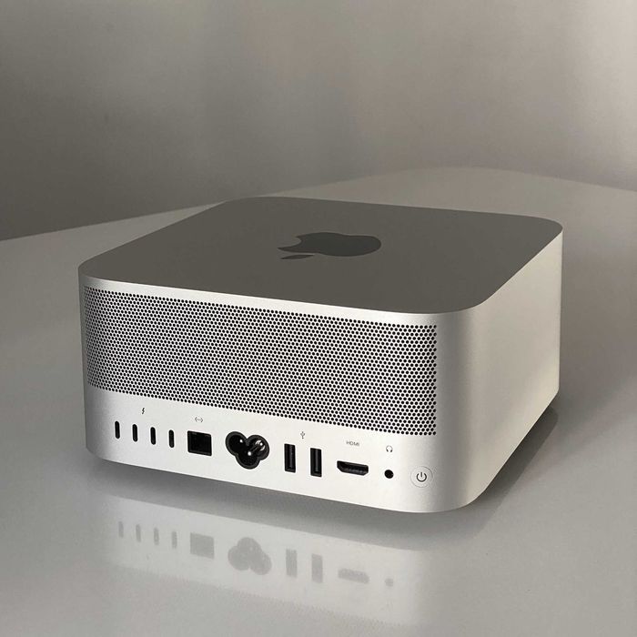 Mac Studio M1 Max (32GB RAM / 1TB SSD) – Estado Excelente