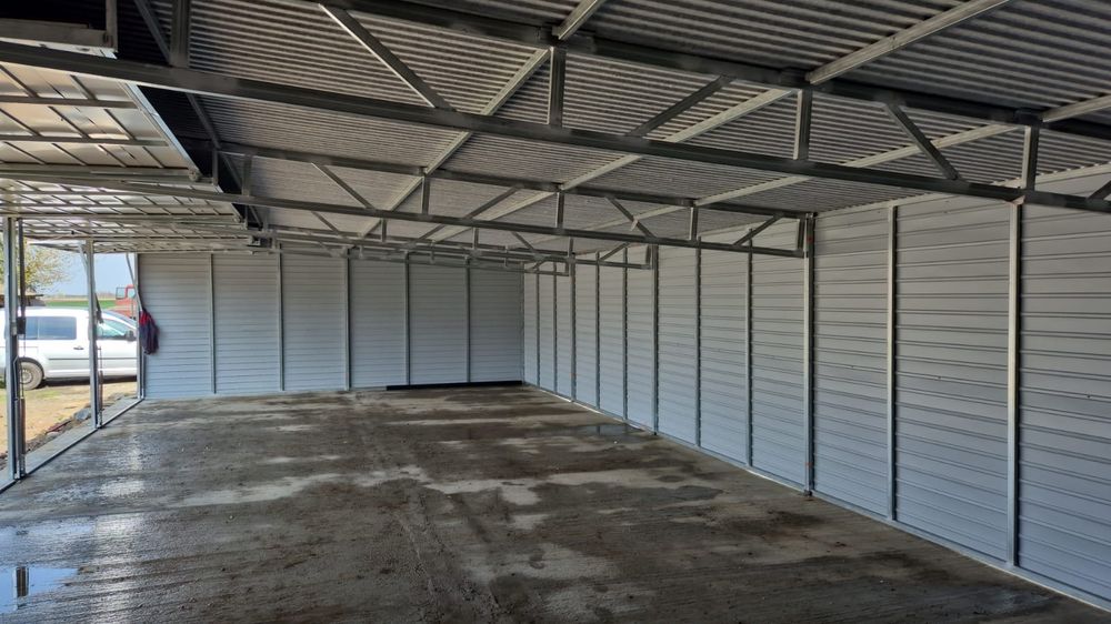 Garaz blaszak 15x7 spad na tyl