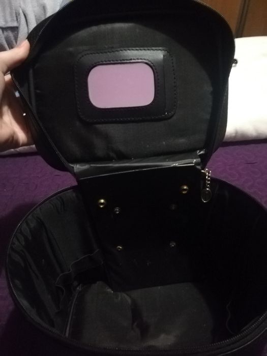 Necessaire preta -  marca juvena