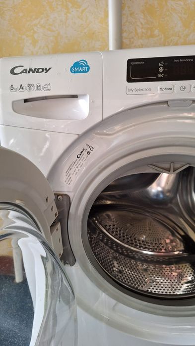 Pralka Candy  cs3 1052d2-s