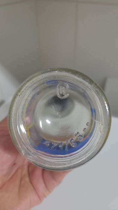 Antiga garrafa de vidro pirogravada de detergente Super Sonasol