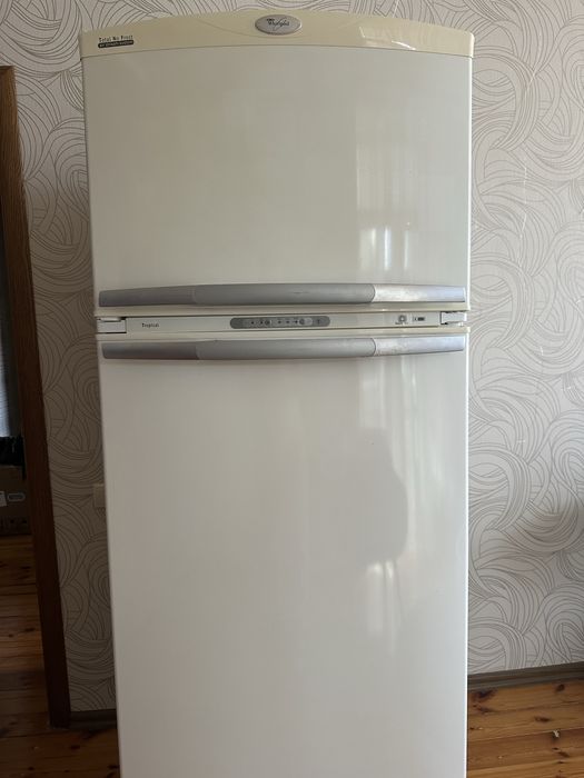 холодильник whirlpool