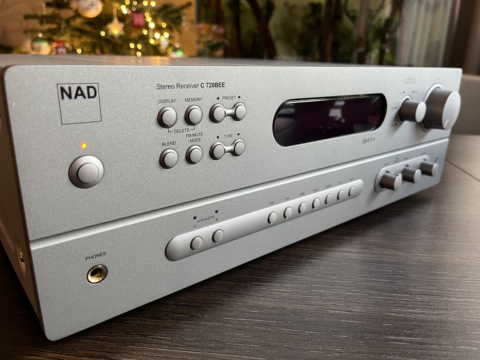 Amplituner stereo Nad C720 BEE