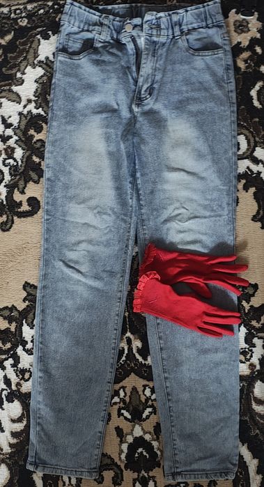 Одяг дячий та жіночий