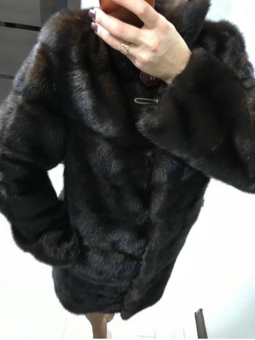 Шикарна норкова шубка