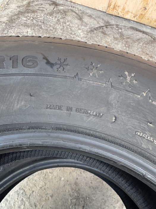 215/70R16 Dunlop Winter Sport 5 SUV 2шт