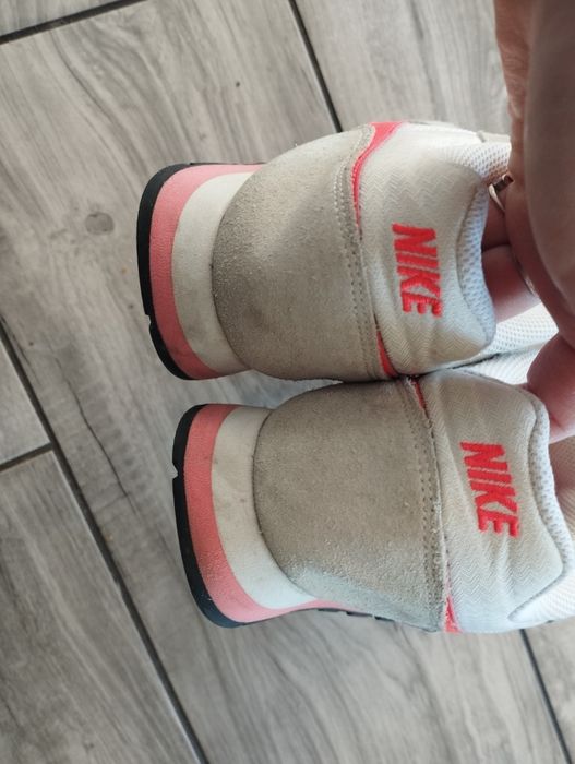 Buty Nike rozmiar 37,5