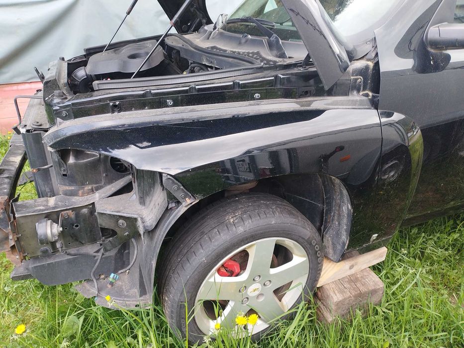 Крила передні chevrolet HHR