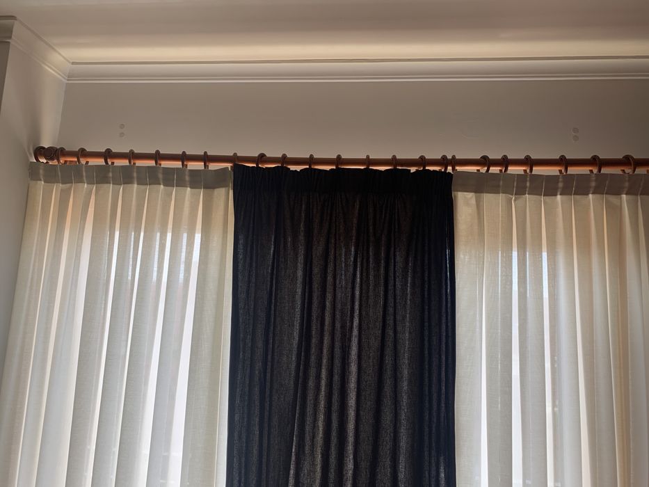 Cortinas de machos em otimo estado