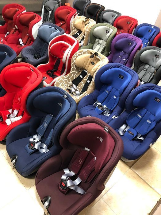 Автокрісла Шоурум Cybex Britax Romer Maxi Cosi Recaro автокрісло