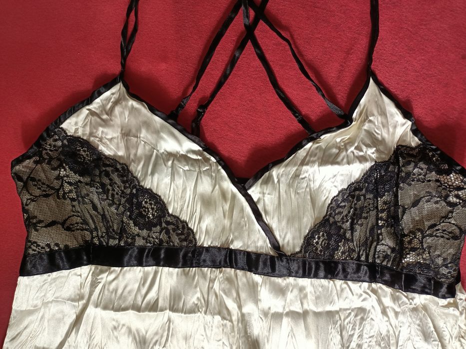 Śliczna bluzeczka w r. UK 18(EUR 46)
