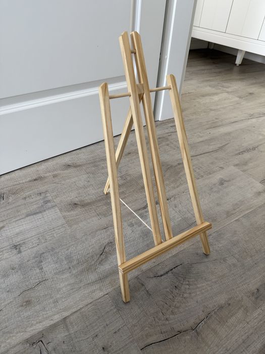 Sprzedam mini drewniane sztalugi na obrazi A4.
