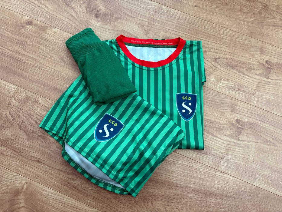 Equipamento Futebol Personalizado DHV Sports – Camisola+Calção+Meia – Tam. L (Nº99)