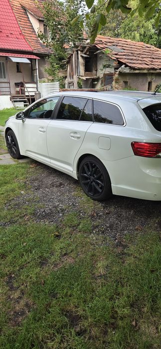 Sprzedam Toyota Avensis