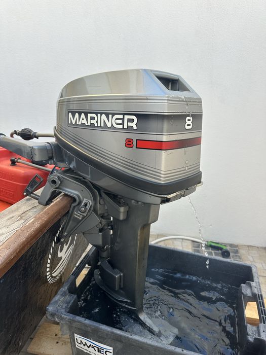 Vendo motor MARINER de 8 HP