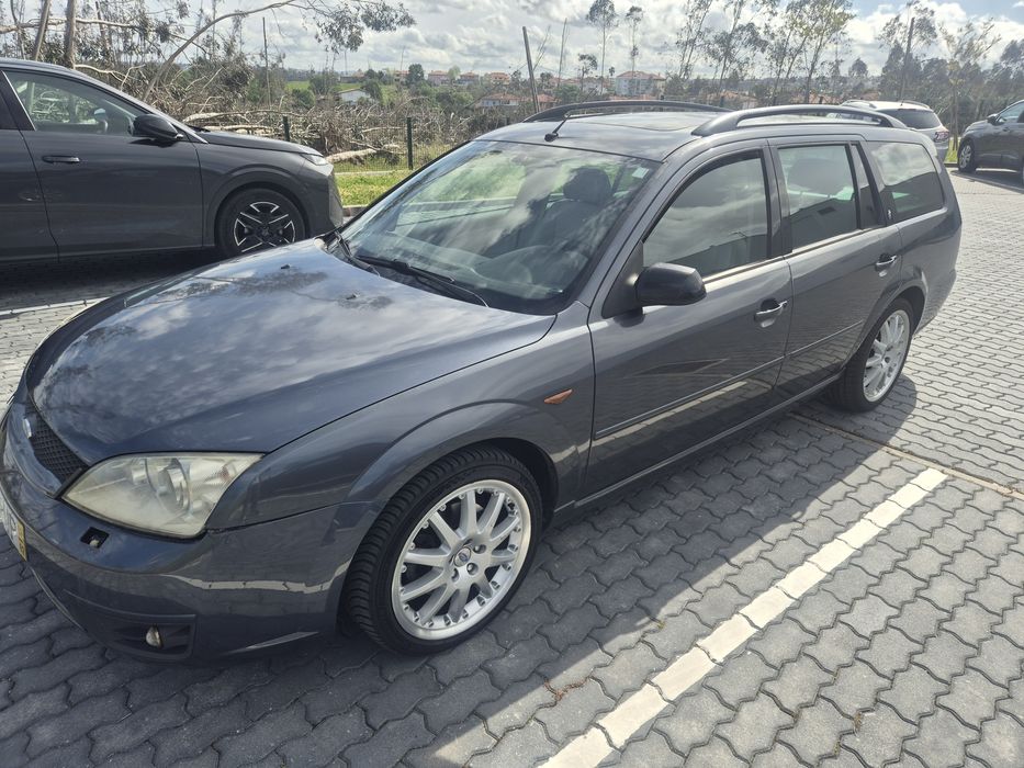 Ford Mondeo SW Ghia 2003  130cv