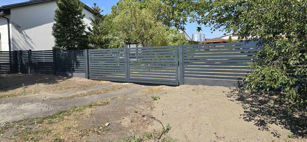 Montaż ogrodzeń panelowych betonowych bram furtek kompleksowo