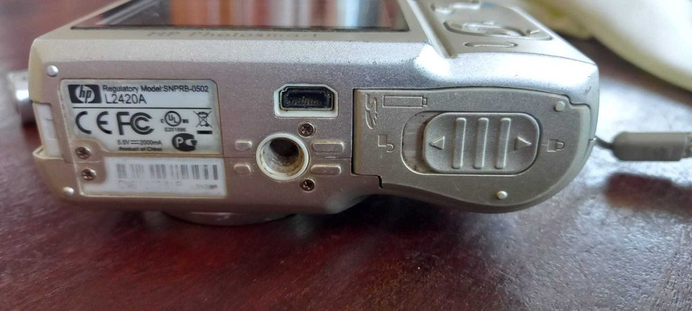 maquina fotográfica digital HP Photosmart M627 - 7MP