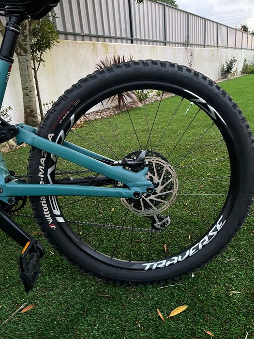 Specialized turbo levo Sl btt enduro trail downhill