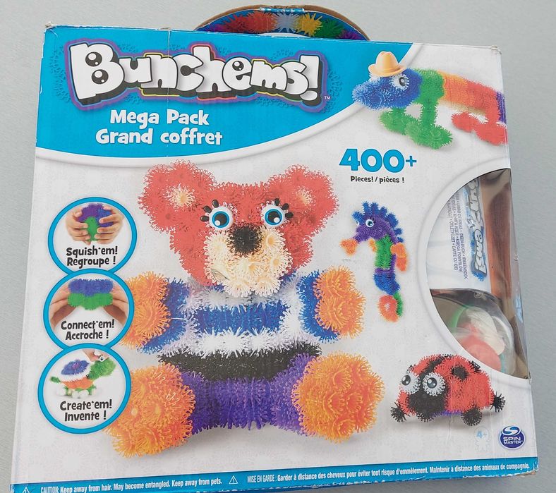 Bunchems mega zestaw 400 kolorowych rzepów.