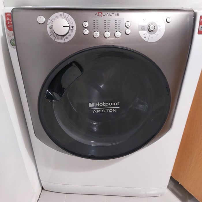Vendo Máquina de Lavar Roupa Hotpoint Ariston A+++
Máquina de lavar ro