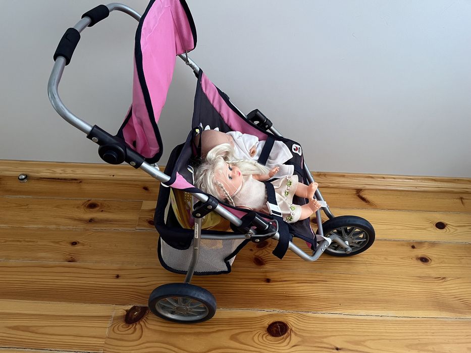 Каляска для ляльок