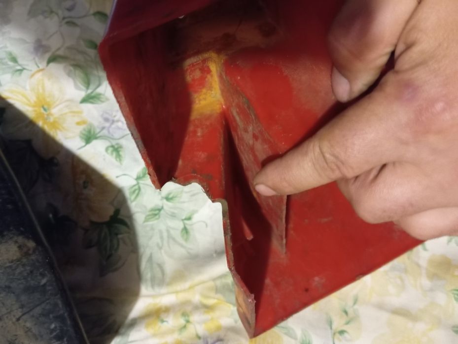 Продам ящик аккумулятора на JAWA